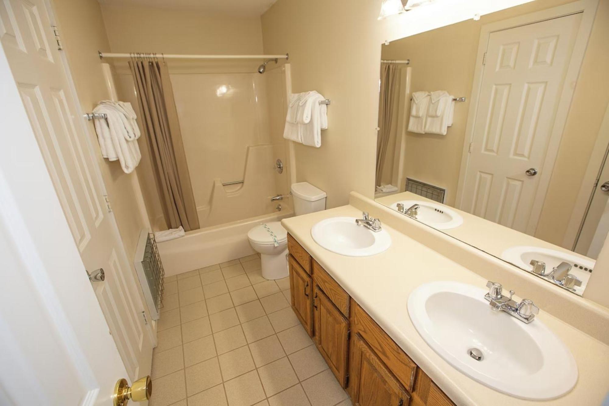 Ashland Cold Spring Plymouth Resort מראה חיצוני תמונה
