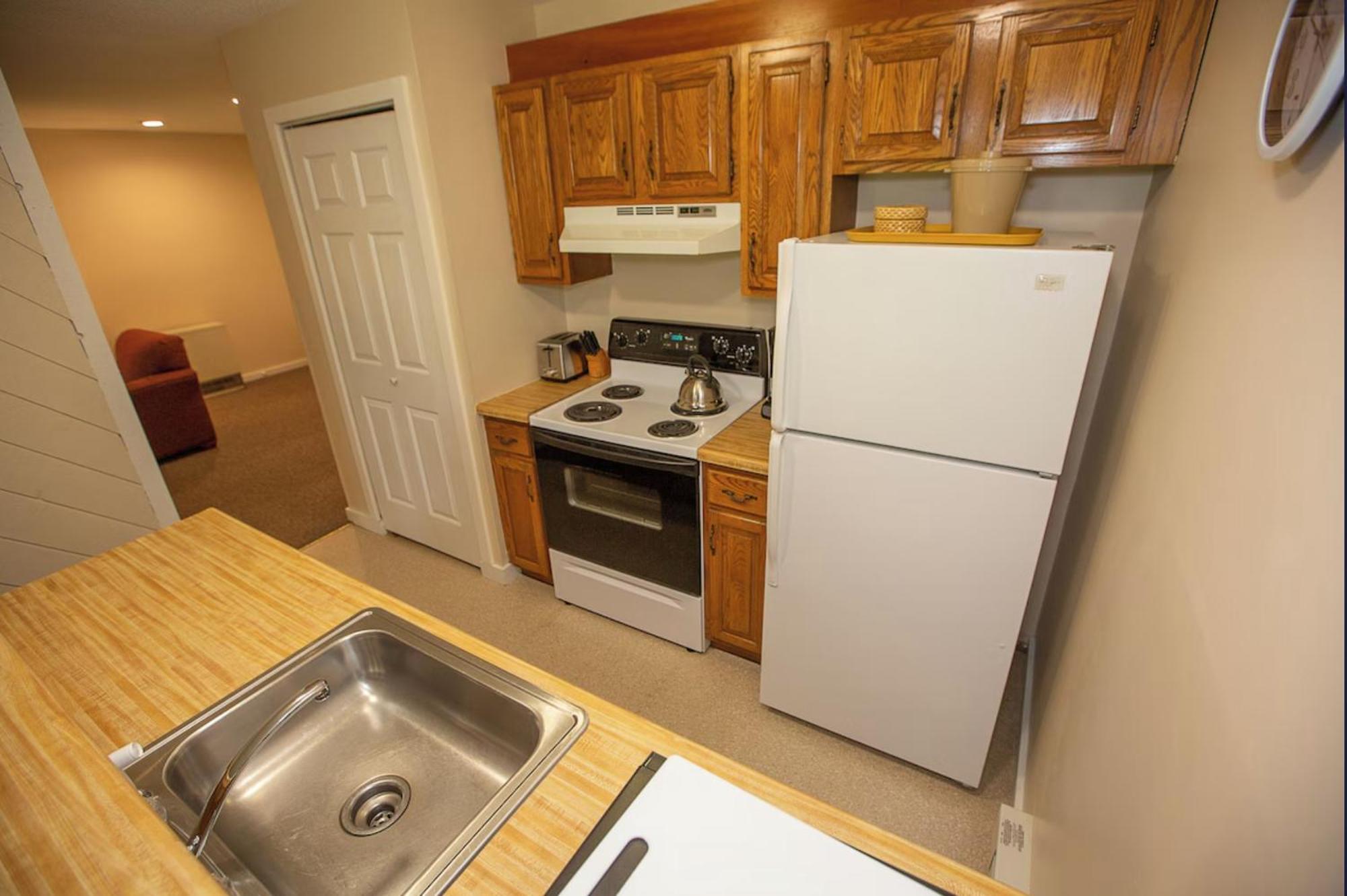 Ashland Cold Spring Plymouth Resort מראה חיצוני תמונה