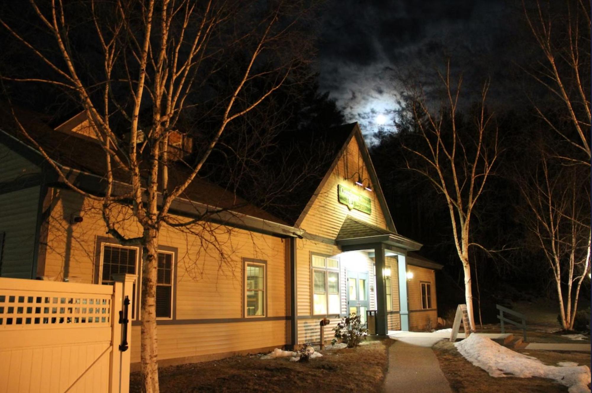 Ashland Cold Spring Plymouth Resort מראה חיצוני תמונה