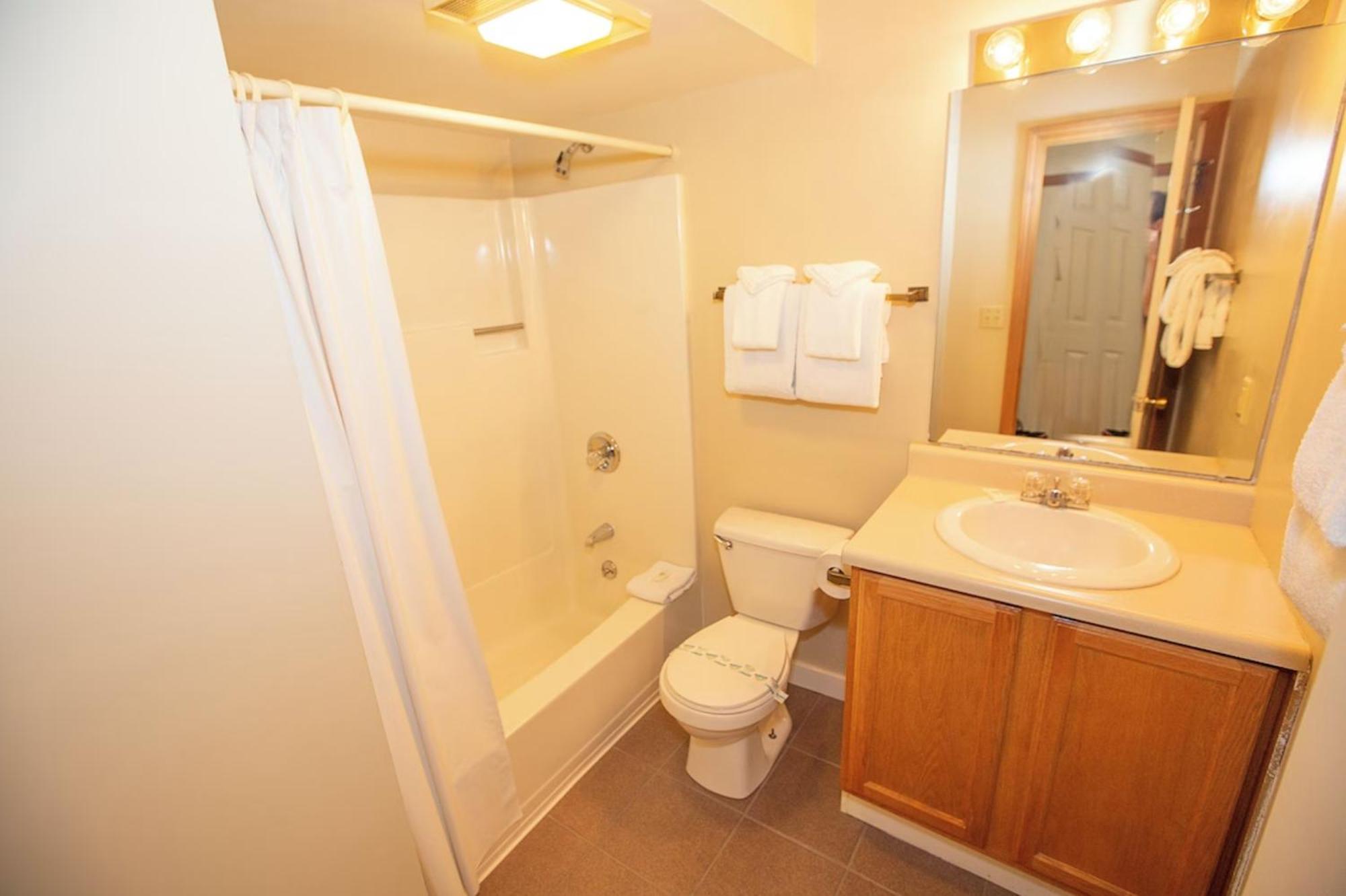 Ashland Cold Spring Plymouth Resort מראה חיצוני תמונה